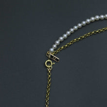 Load image into Gallery viewer, XII Pearl Versa Necklace