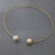 Load image into Gallery viewer, White and Champagne South Sea Pearl Gold Collar
