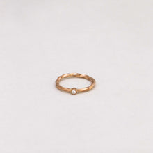 Load image into Gallery viewer, Twist Zero Ring