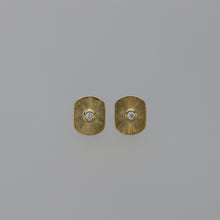 Load image into Gallery viewer, PATRICIA earrings
