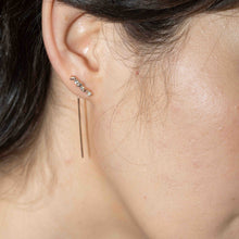 Load image into Gallery viewer, Swing L Dangler