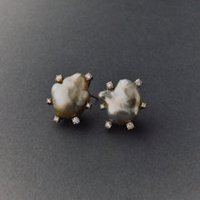 Load image into Gallery viewer, Large Baroque Champagne Satellite Earrings
