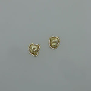 Mismatched Golden Keshi Stud Halo Earrings