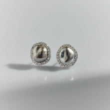 Load image into Gallery viewer, Silvery Tahitian Keshi Halo Earrings
