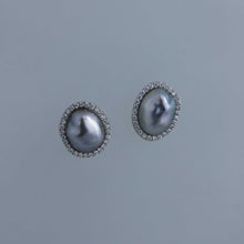 Load image into Gallery viewer, Tahitian Keshi Halo Earrings
