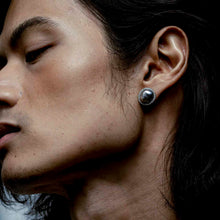 Load image into Gallery viewer, Tahitian Keshi Halo Earrings
