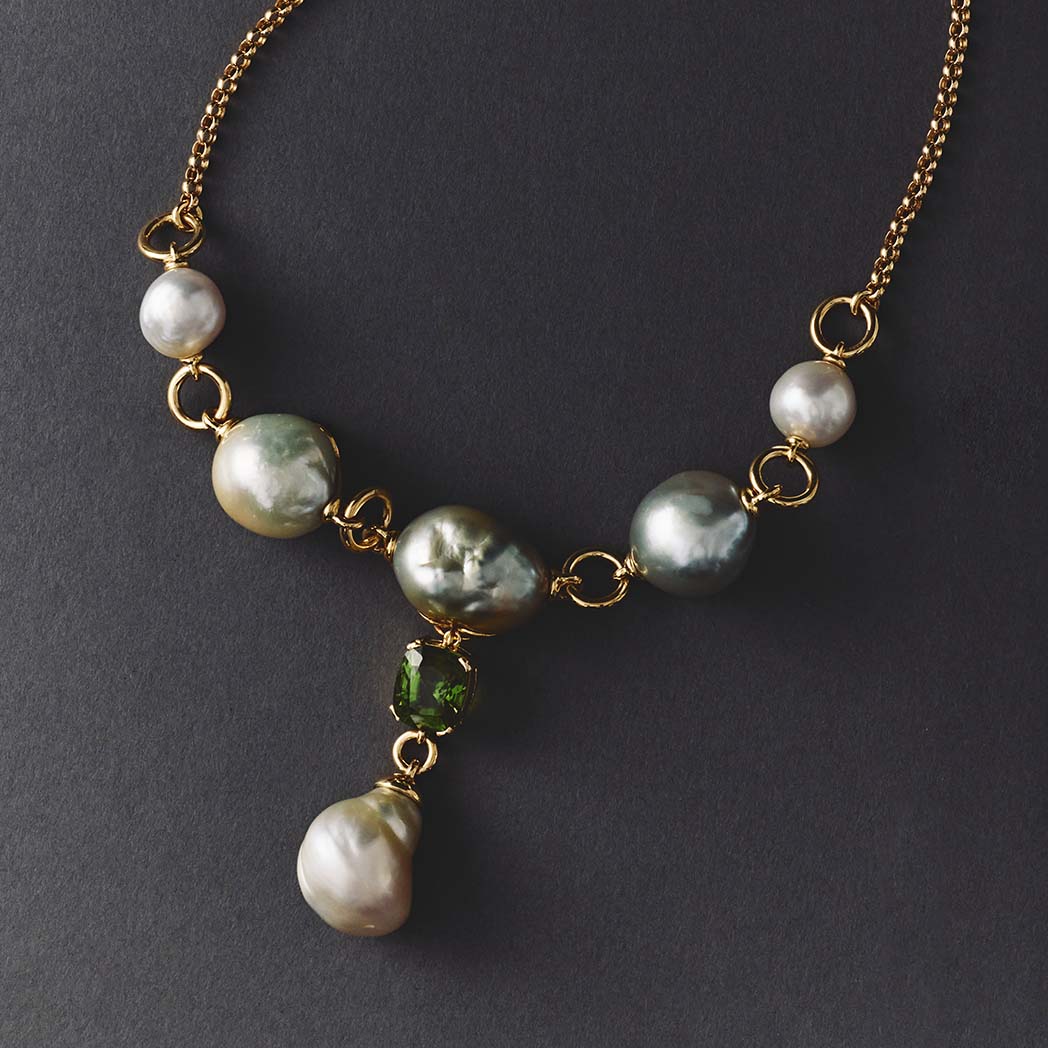 Baroque Champagne and Peridot Drop Chain Necklace