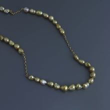 Load image into Gallery viewer, Champagne Keshi Gold Chain Necklace
