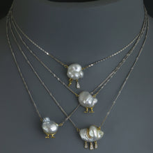 Load image into Gallery viewer, Keshi Quack Necklace
