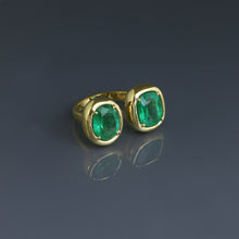 Load image into Gallery viewer, Zambian Emerald Dome Bezel Open Ring
