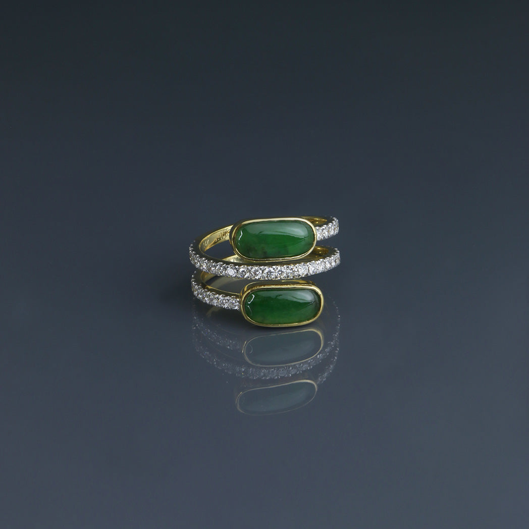 Jadeite Cabochon Diamond Spiral Ring