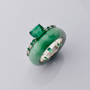 Zambian Emerald and Jadeite Jade Solitaire Ring