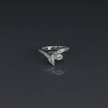 Load image into Gallery viewer, Step Pear Diamond Toi et Moi Ring
