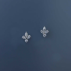 Fleur Petite Diamond Wreath Earrings