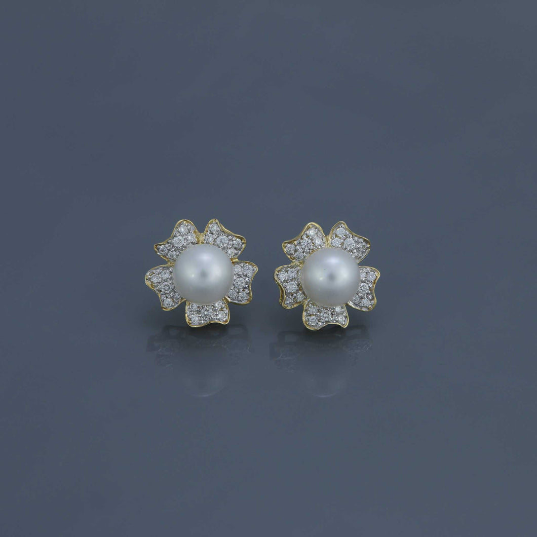 South Sea Pearl Diamond Pavé Flower Earrings in Yellow Gold