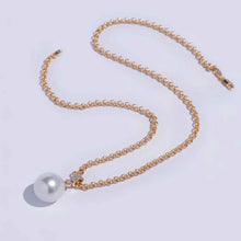 Load image into Gallery viewer, Baroque South Sea Pearl Drop Rolo Necklace in Yellow Gold
