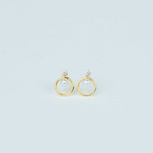Load image into Gallery viewer, PS ILY Pearl O Earrings
