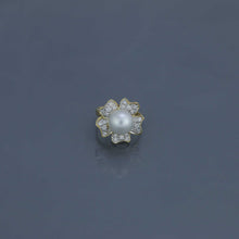 Load image into Gallery viewer, South Sea Pearl Diamond Pavé Flower Ring in Yellow Gold
